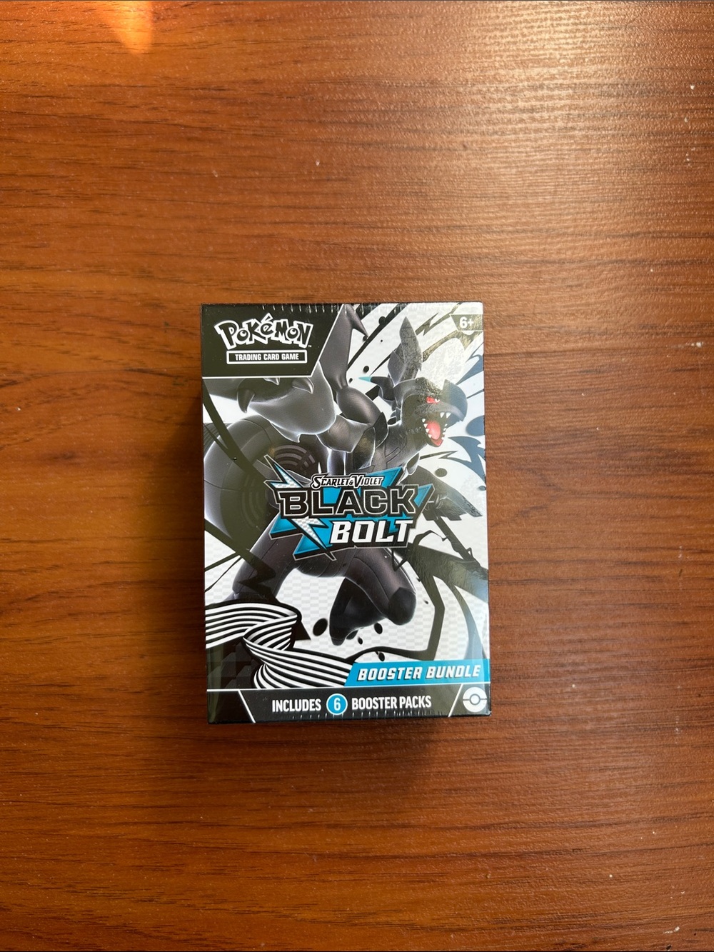 Pokemon TCG Scarlet & Violet Bolt Booster Bundle -